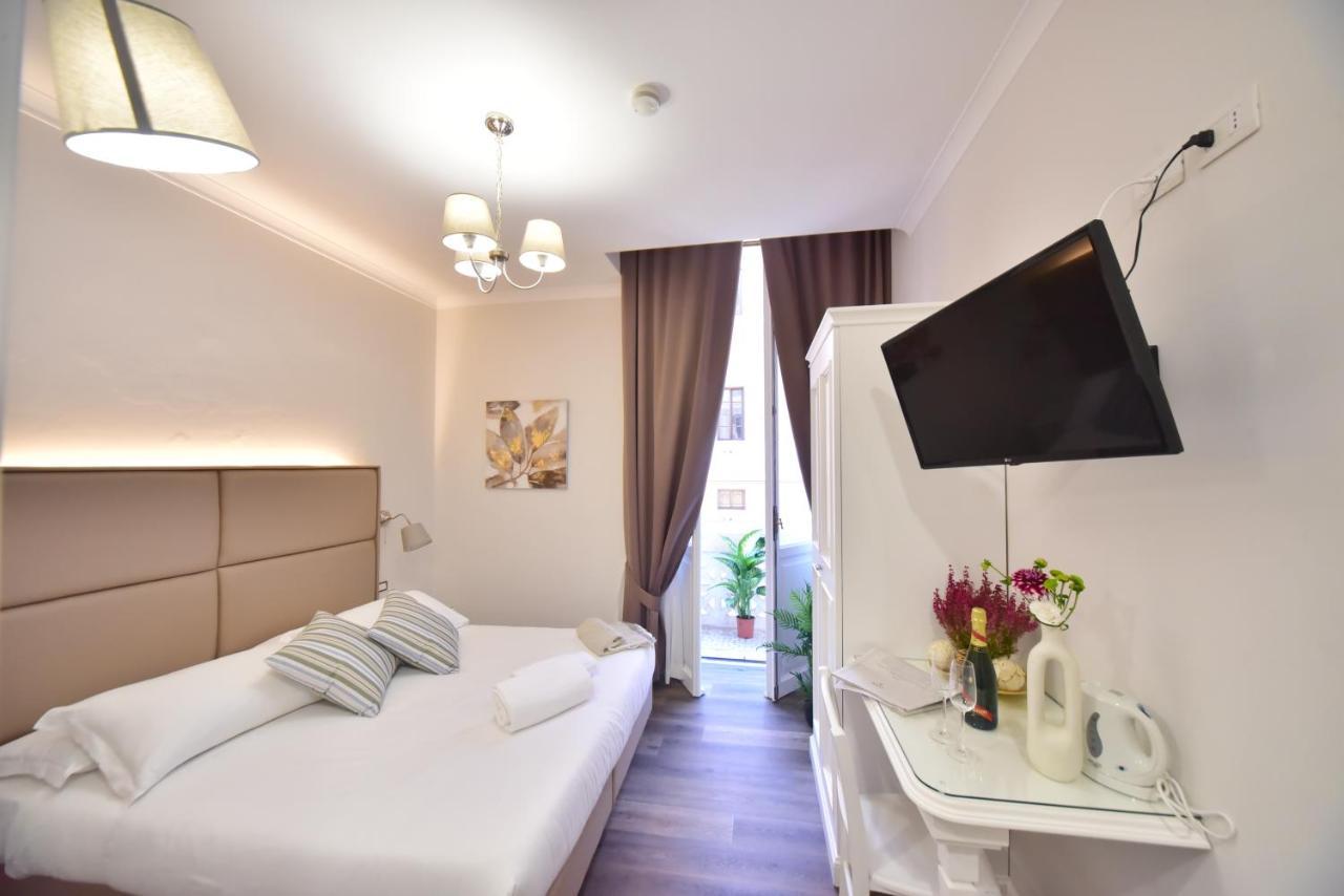 Sacconi Palace Suite Roma エクステリア 写真