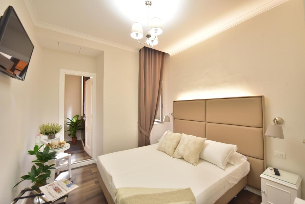 Sacconi Palace Suite Roma エクステリア 写真