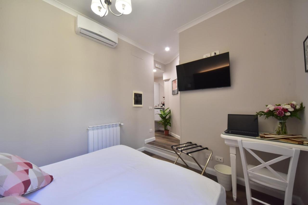 Sacconi Palace Suite Roma エクステリア 写真