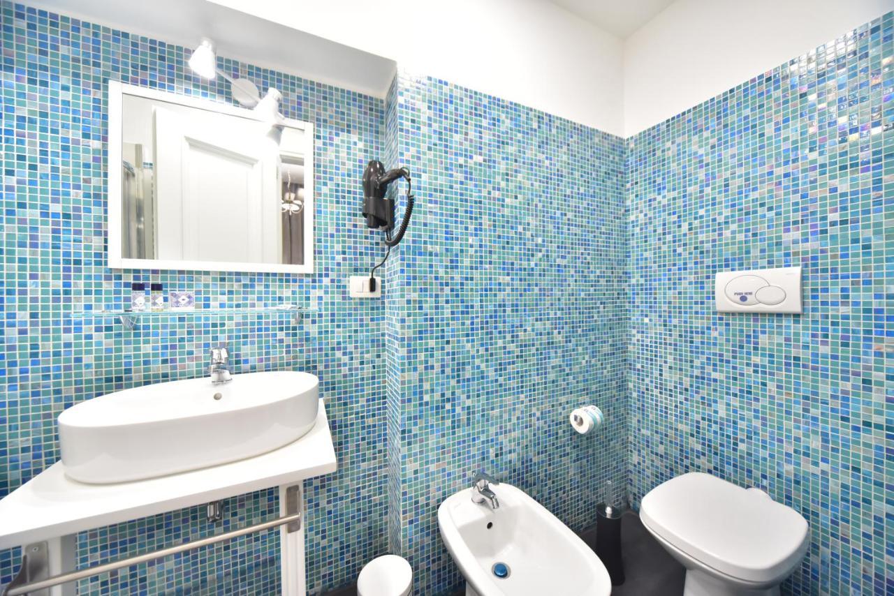 Sacconi Palace Suite Roma エクステリア 写真